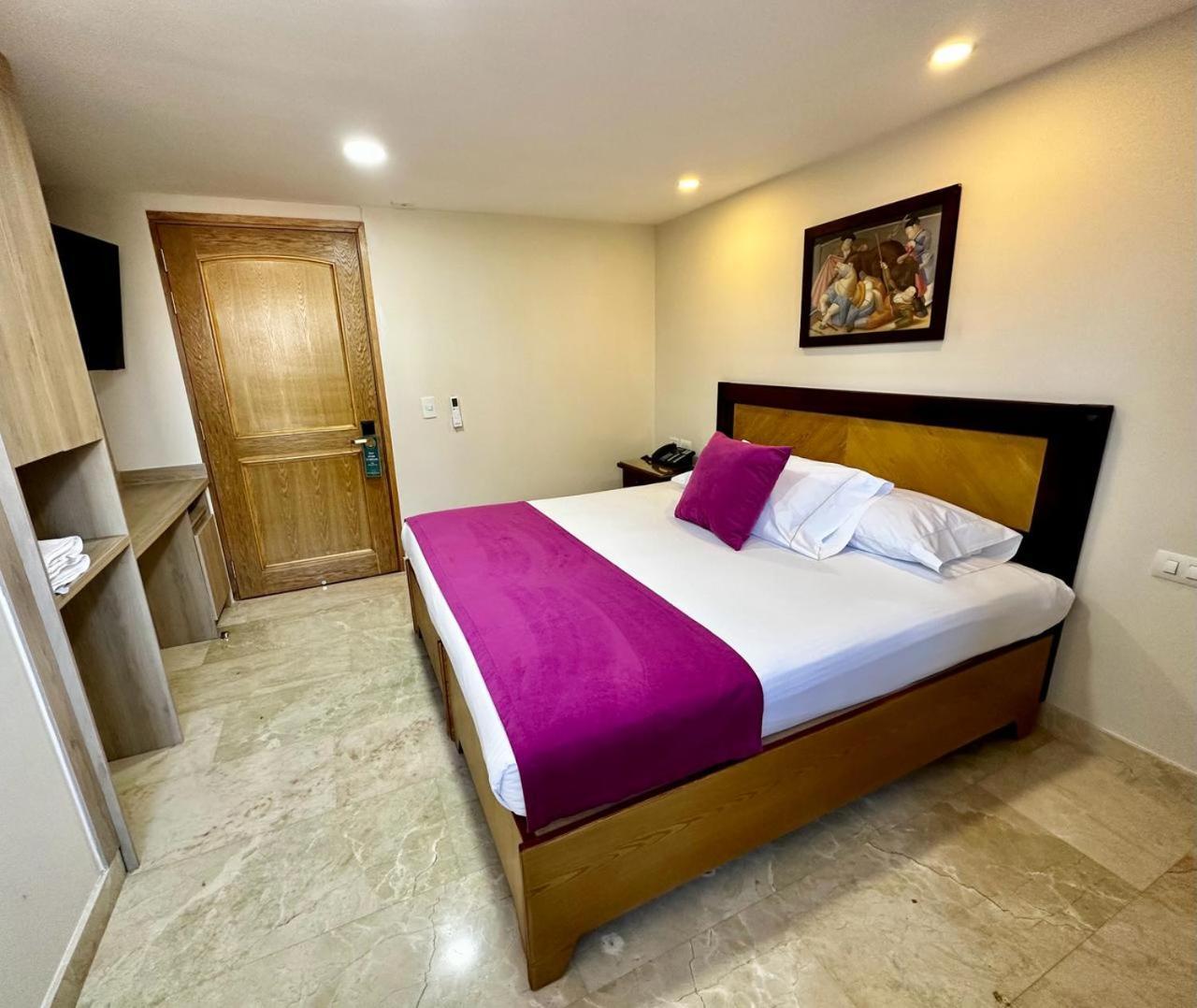 Hotel San Pedro Del Fuerte Medellín Extérieur photo
