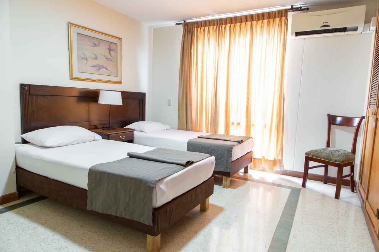 Hotel San Pedro Del Fuerte Medellín Extérieur photo