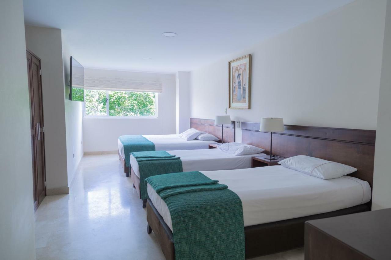 Hotel San Pedro Del Fuerte Medellín Extérieur photo