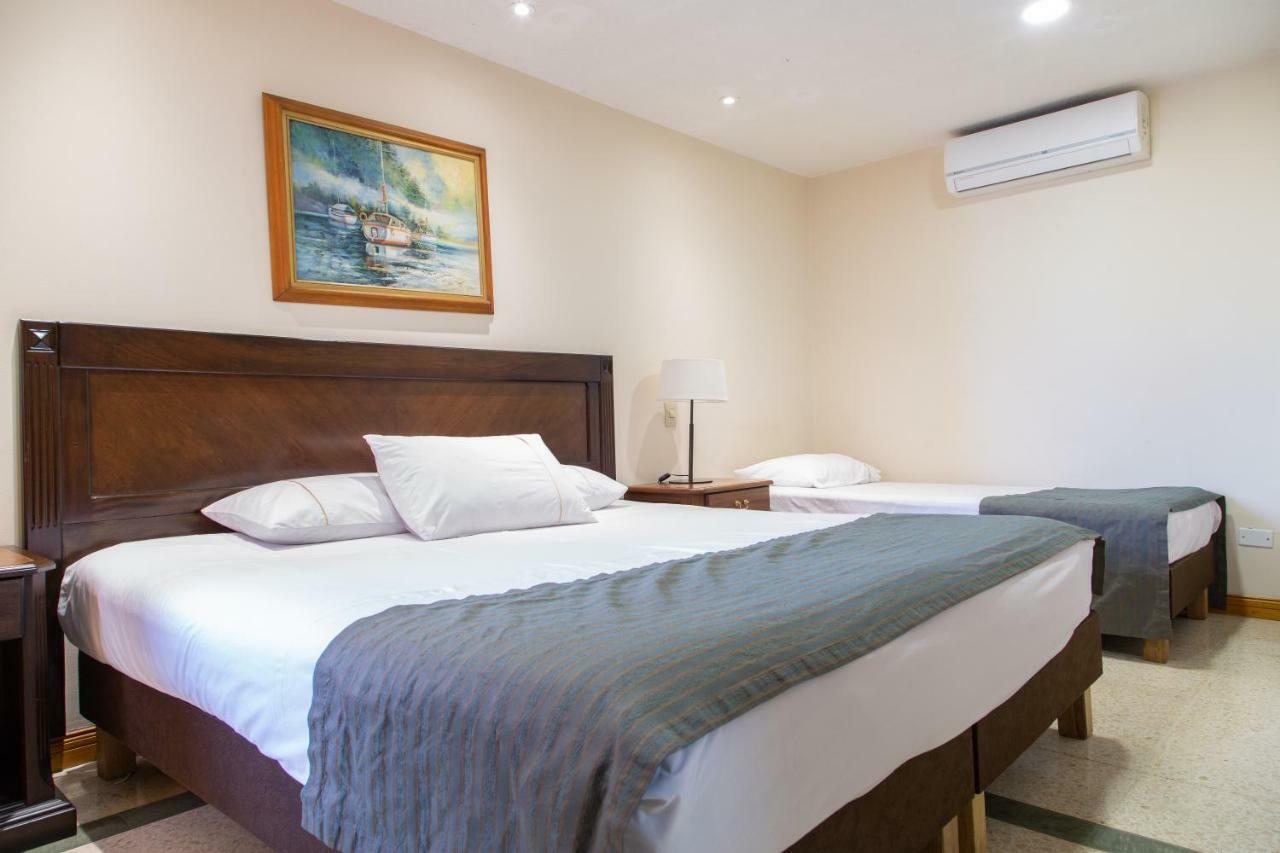 Hotel San Pedro Del Fuerte Medellín Extérieur photo