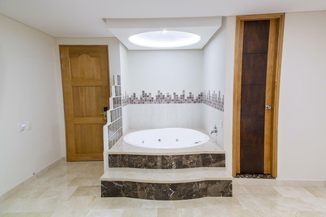 Hotel San Pedro Del Fuerte Medellín Extérieur photo